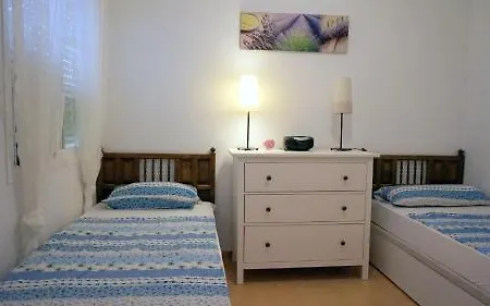 Starnerja Ii * Nerja